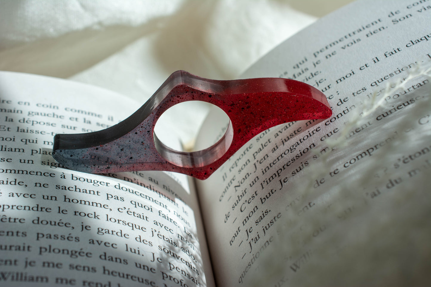 Bague de lecture rouge et noir transparent